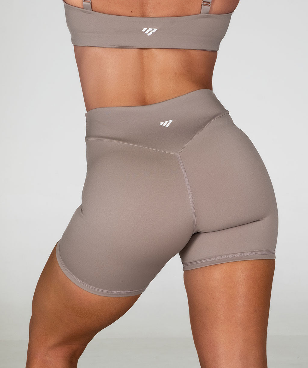Luxe Rep Shorts Latte
