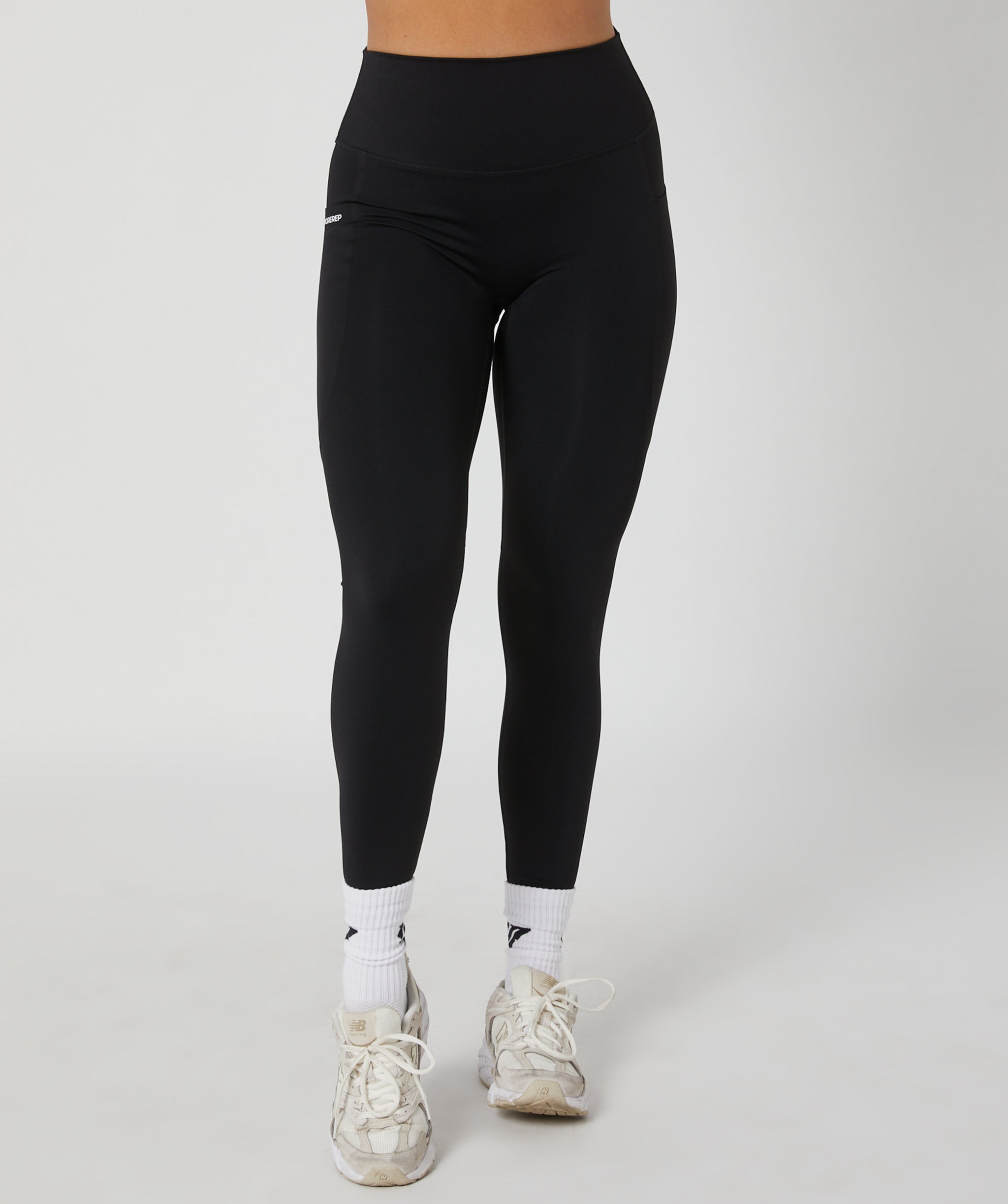 Hype Pocket Leggings Black V3
