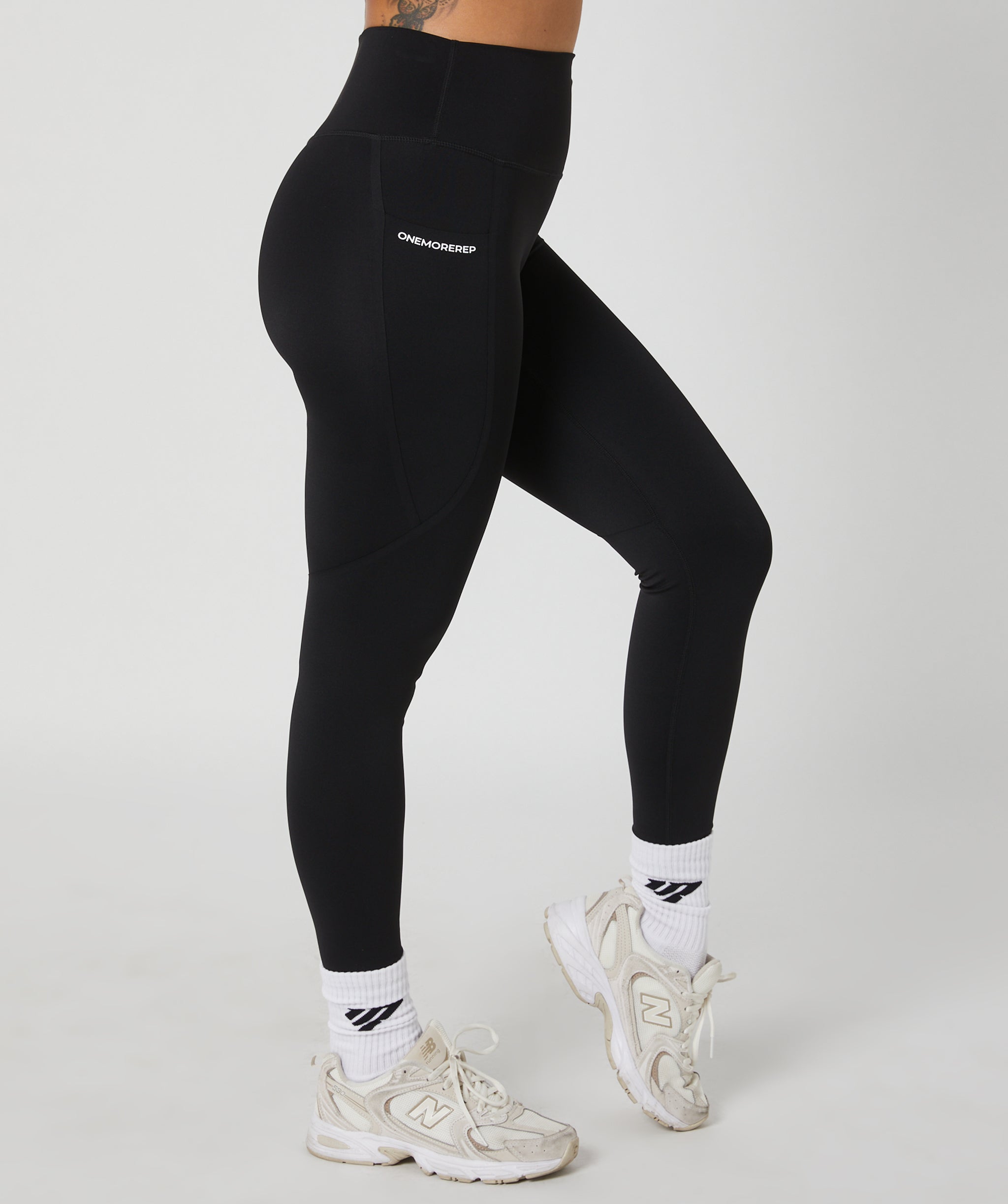 Hype Pocket Leggings Black V3