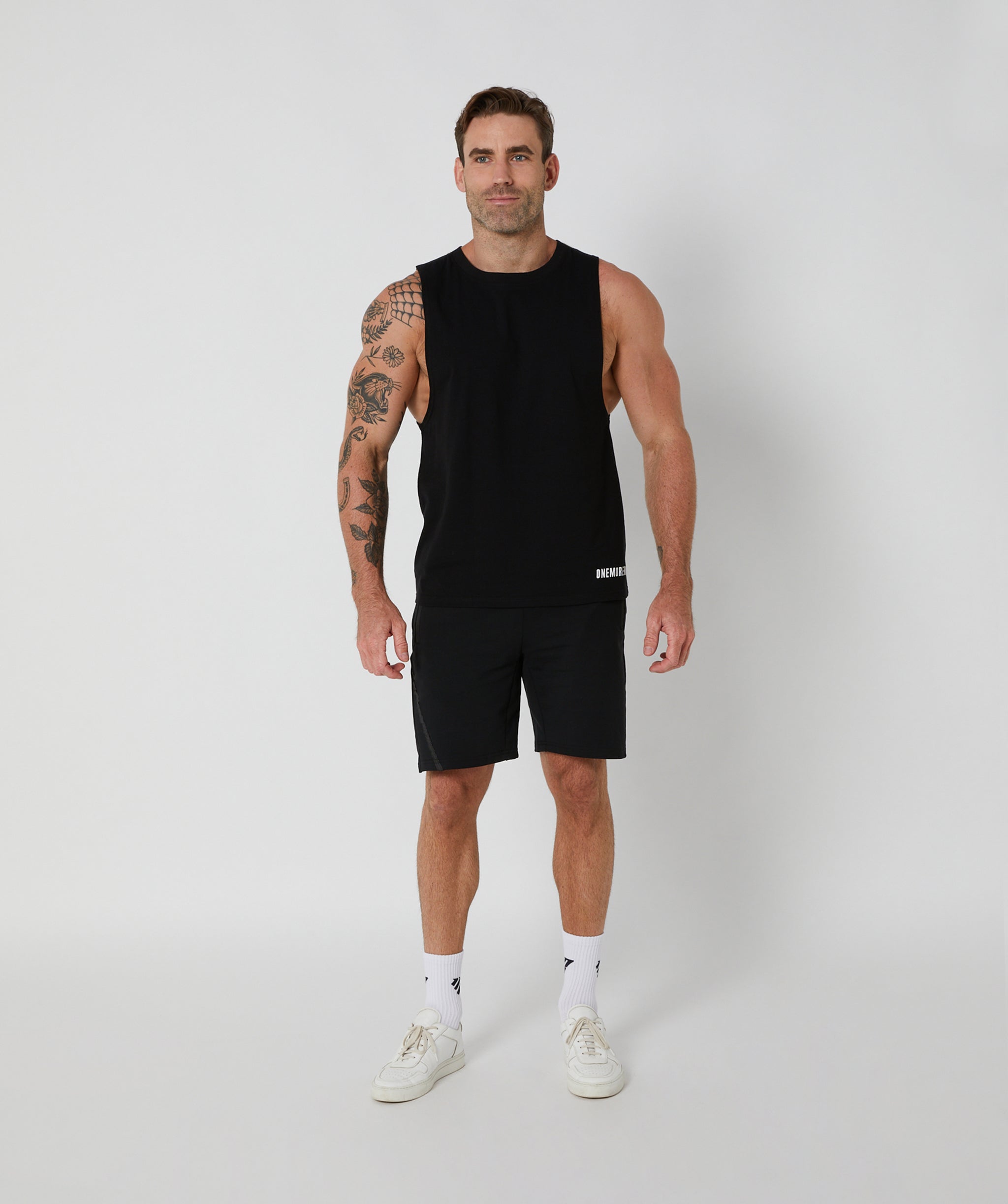 Core Muscle Tee Black