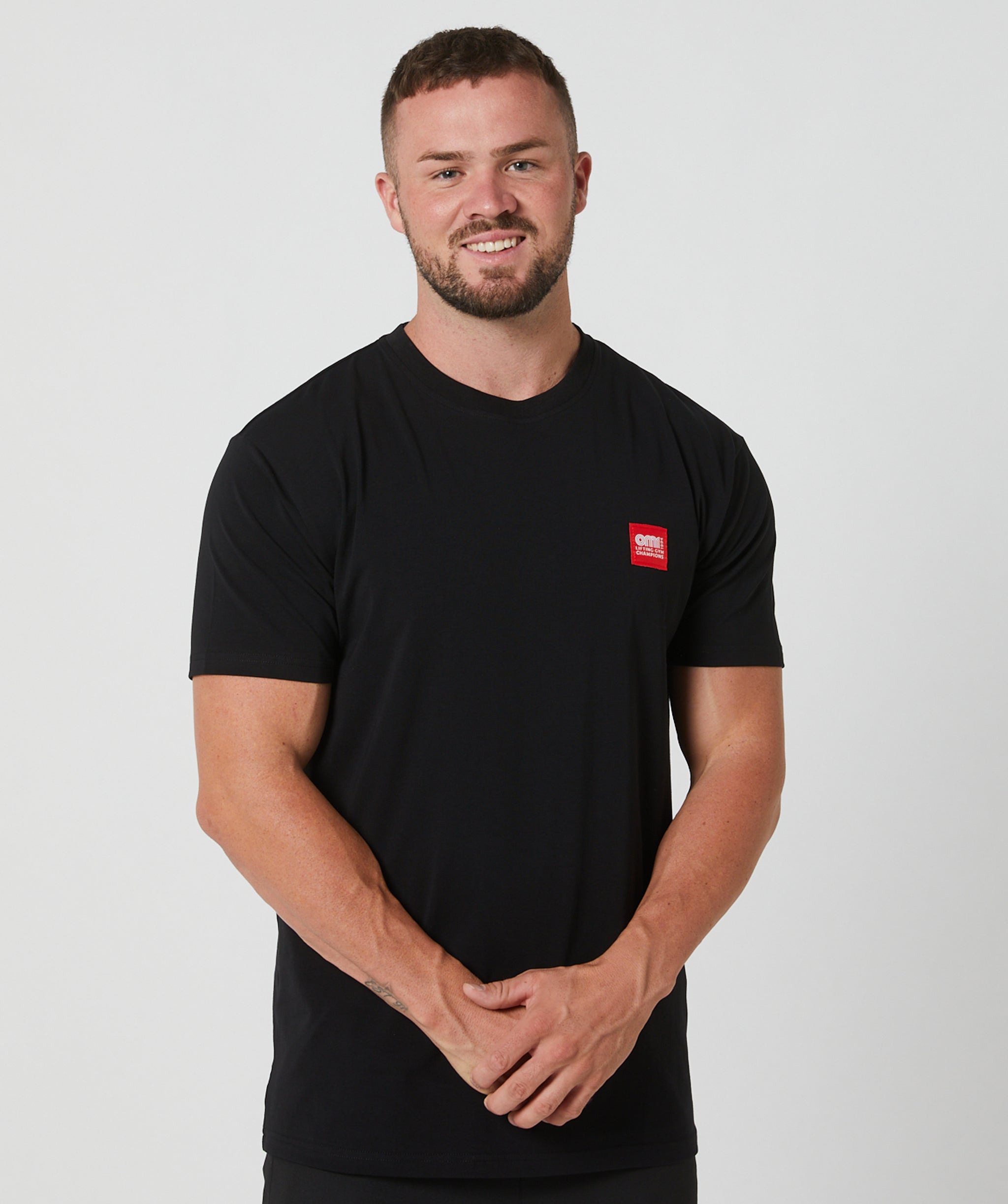 Champ Tee Black/Crimson