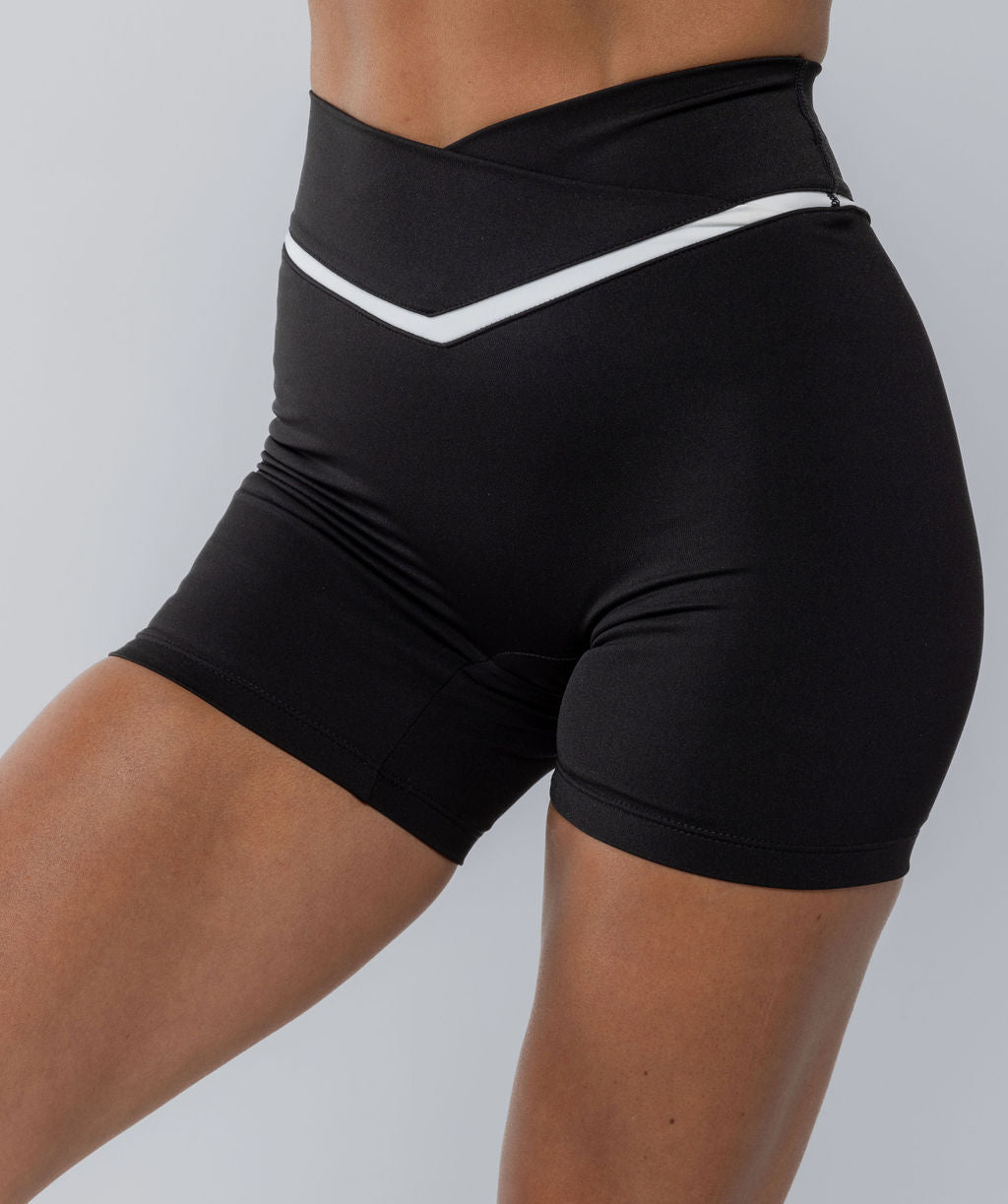 Two Tone Cross Shorts Black