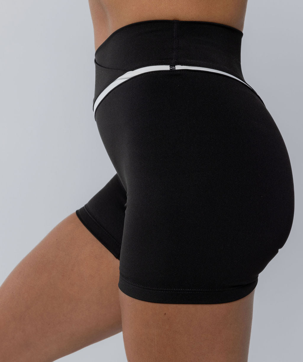 Two Tone Cross Shorts Black
