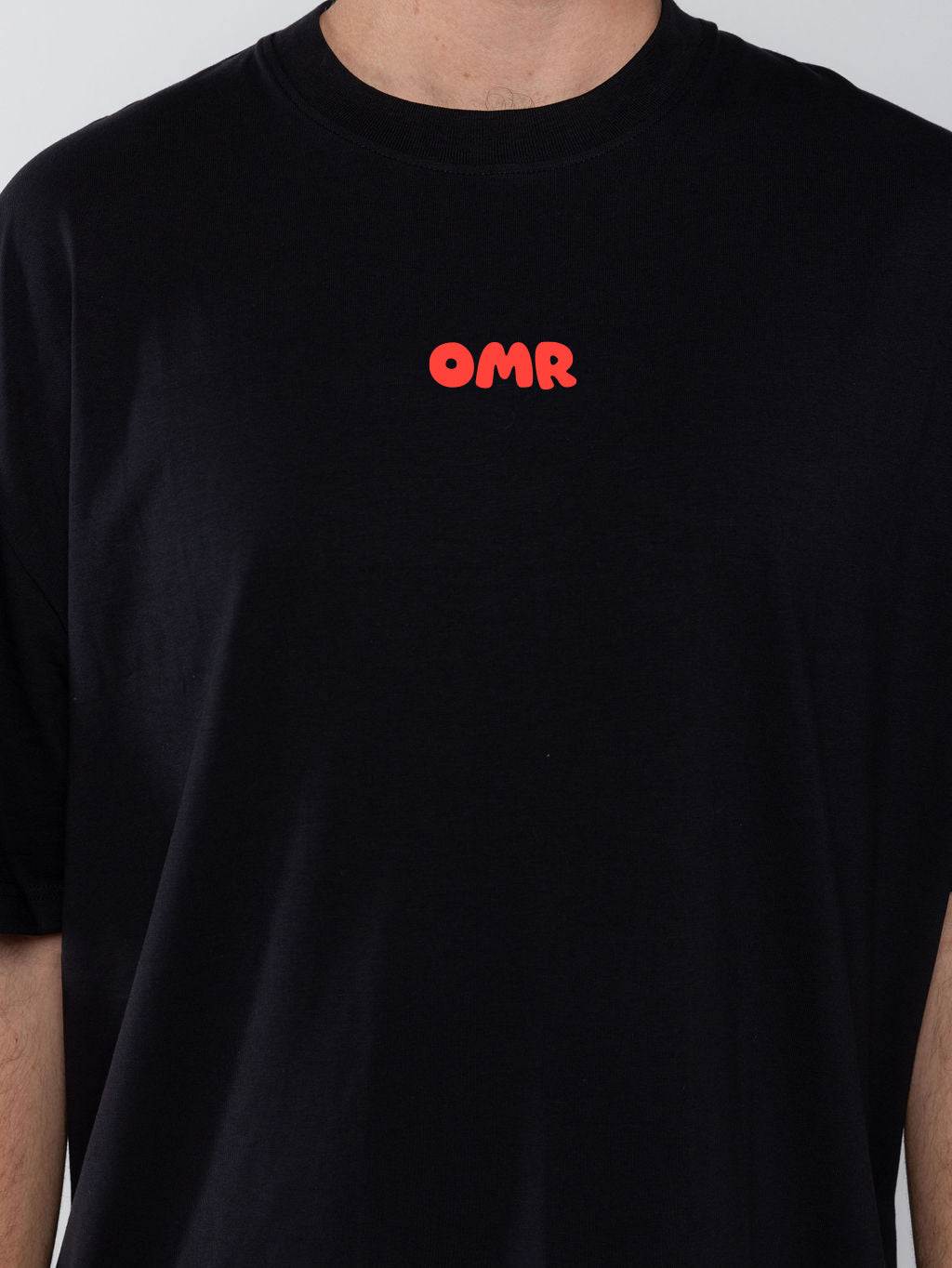 Goals Oversized Tee Black Ruby Red