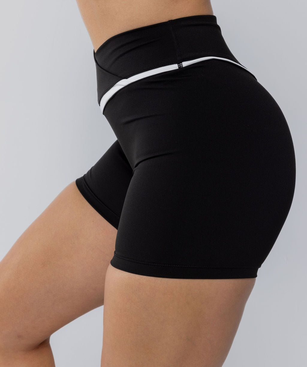 Two Tone Cross Shorts Black