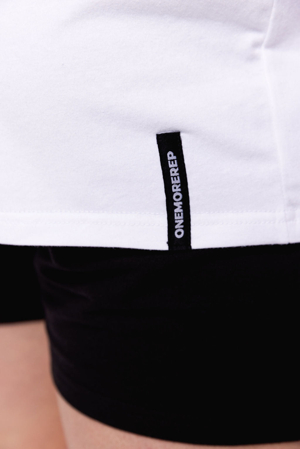 Oversized Pump Tee White/Bubblegum Pink