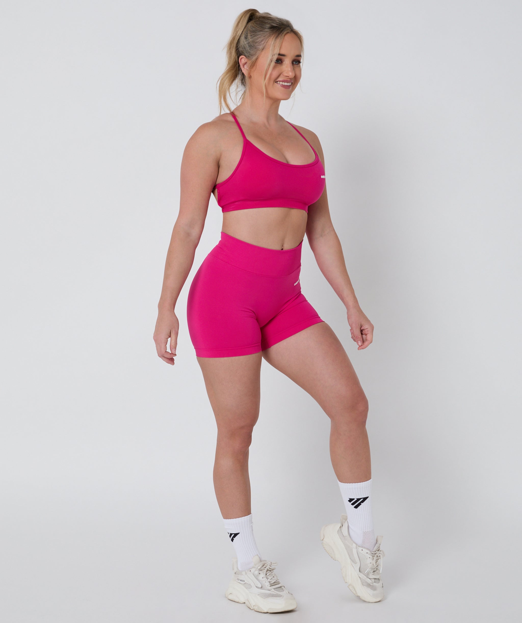 Luscious Seamless Strappy Bralette Magenta