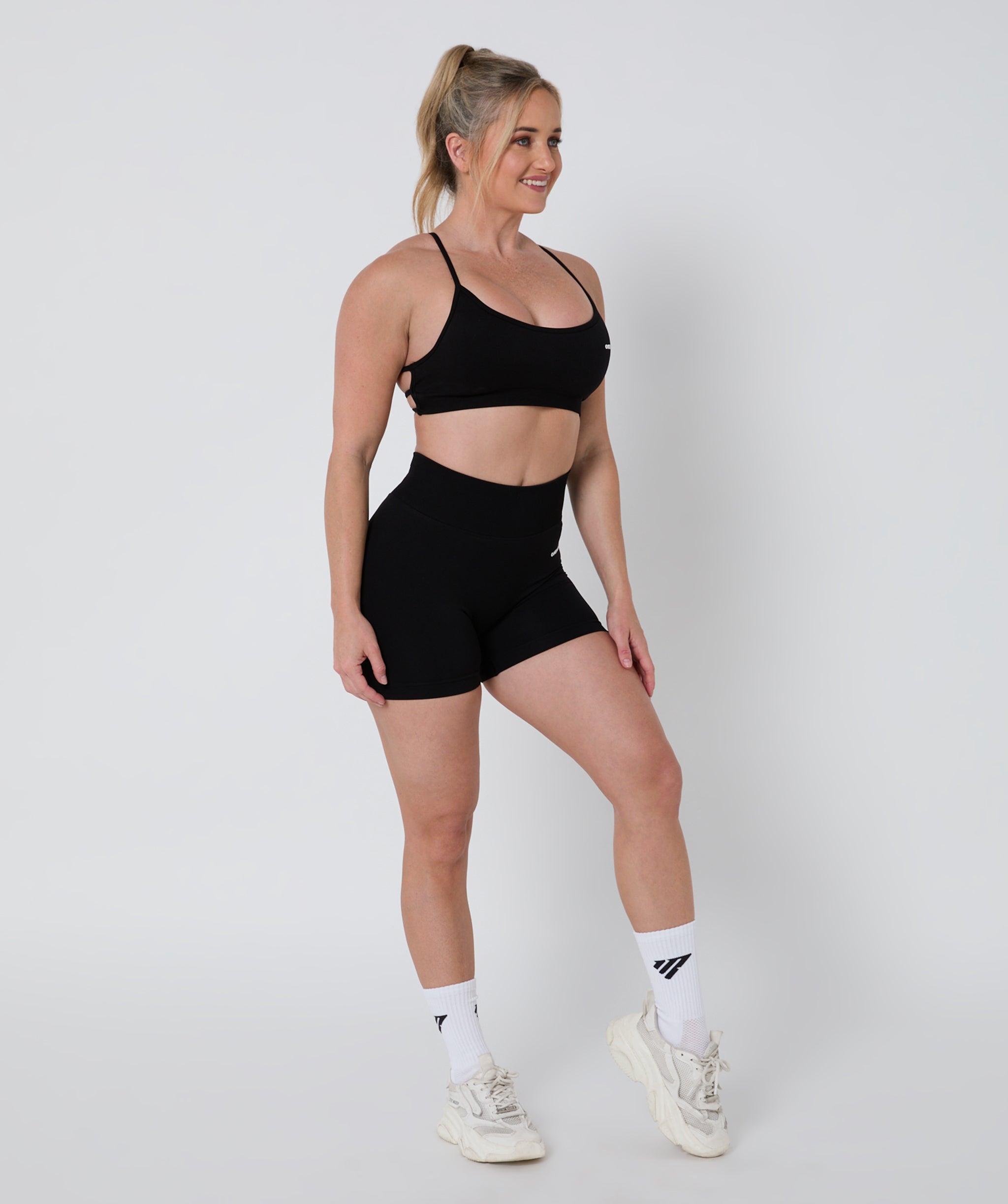 Luscious Seamless Strappy Bralette Black