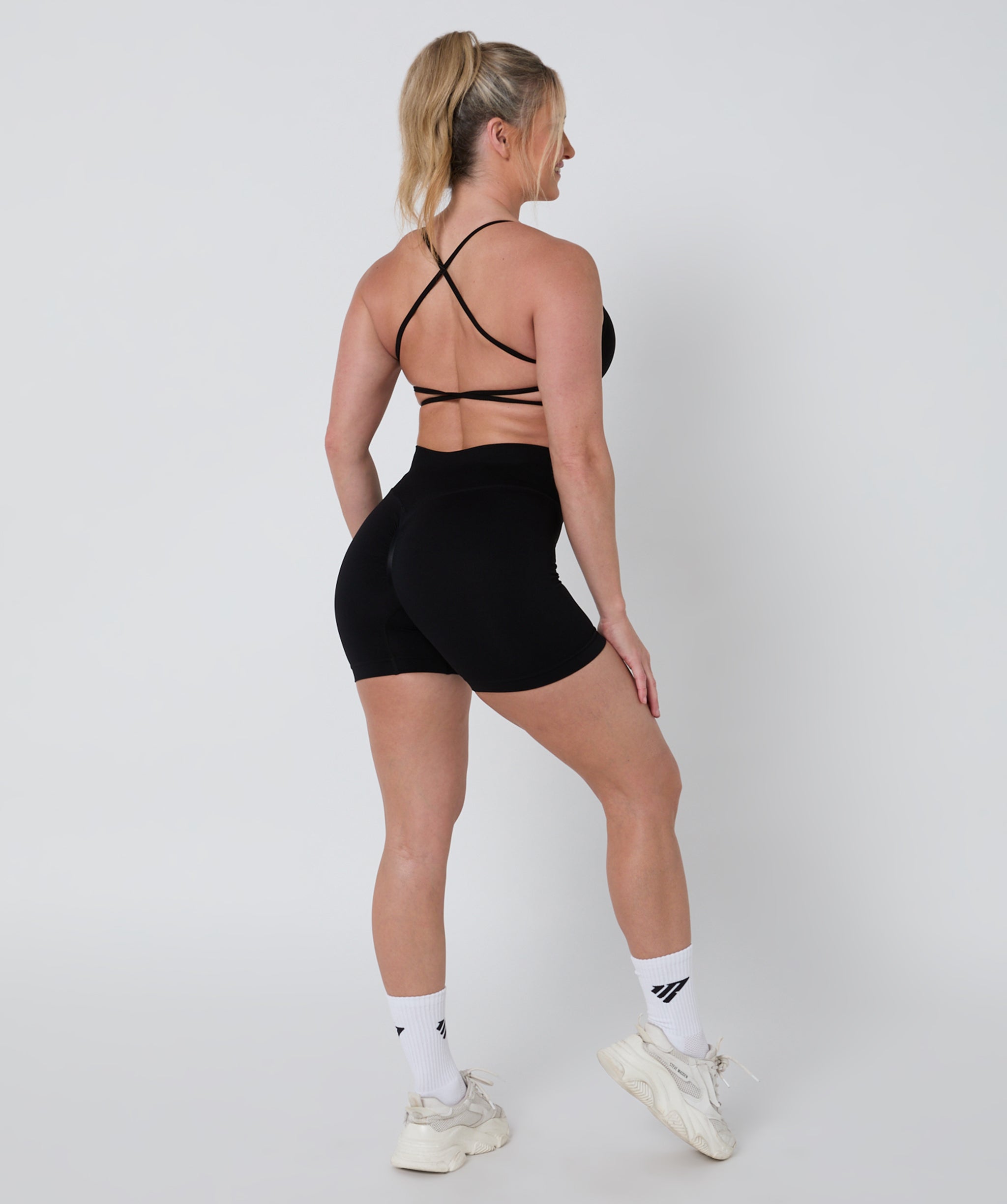 Luscious Seamless Strappy Bralette Black