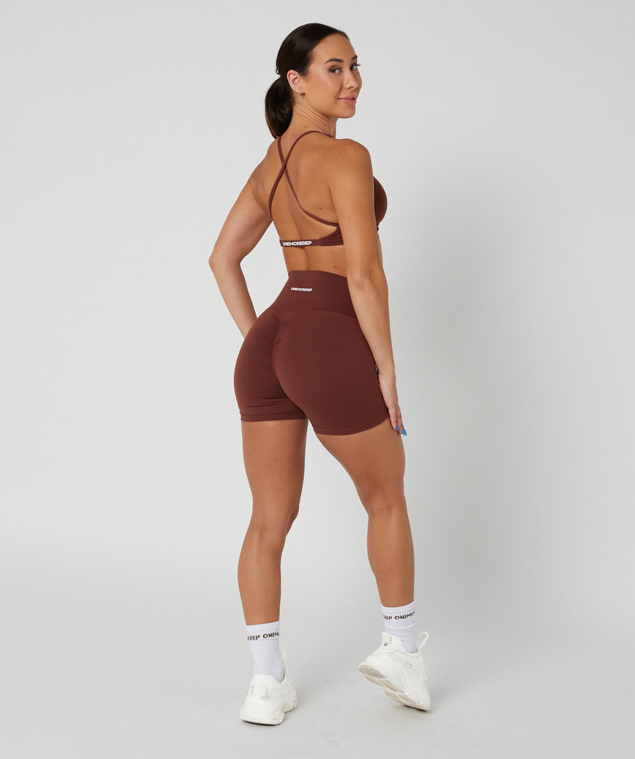 Core Scrunch Shorts Chocolate