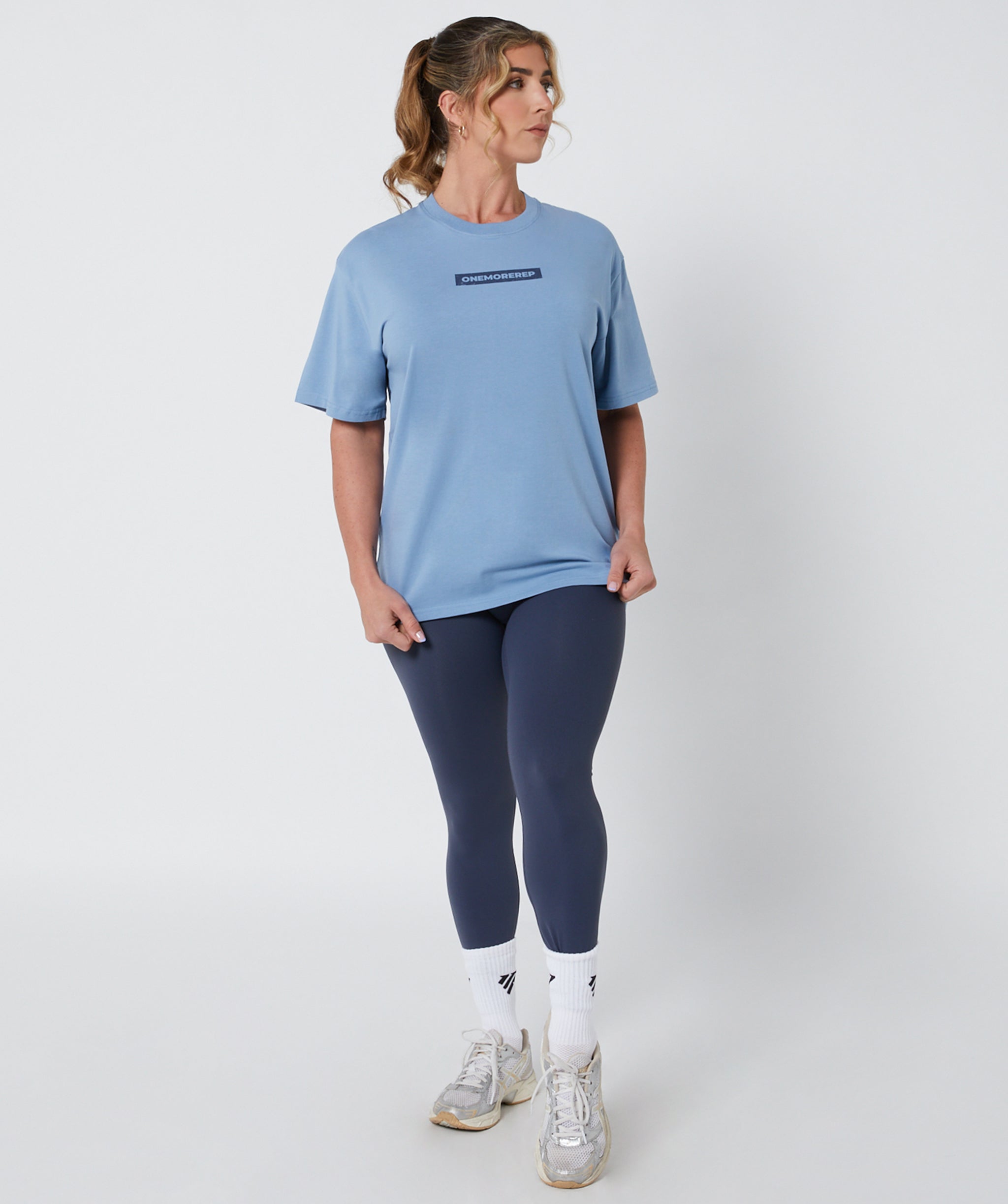 Lifting Club Tee Ice Blue