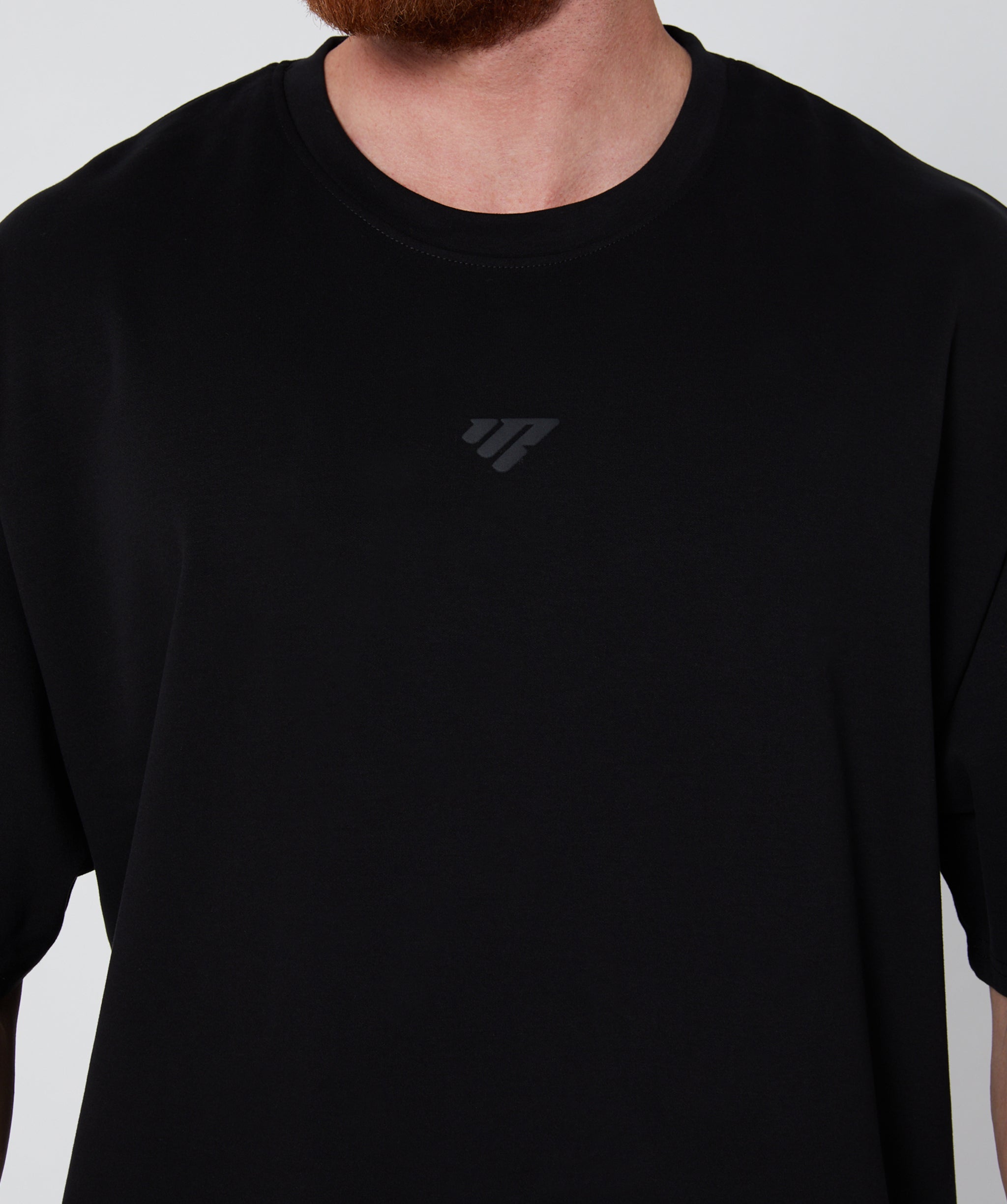 Heavyweight Push Beyond Tee Black