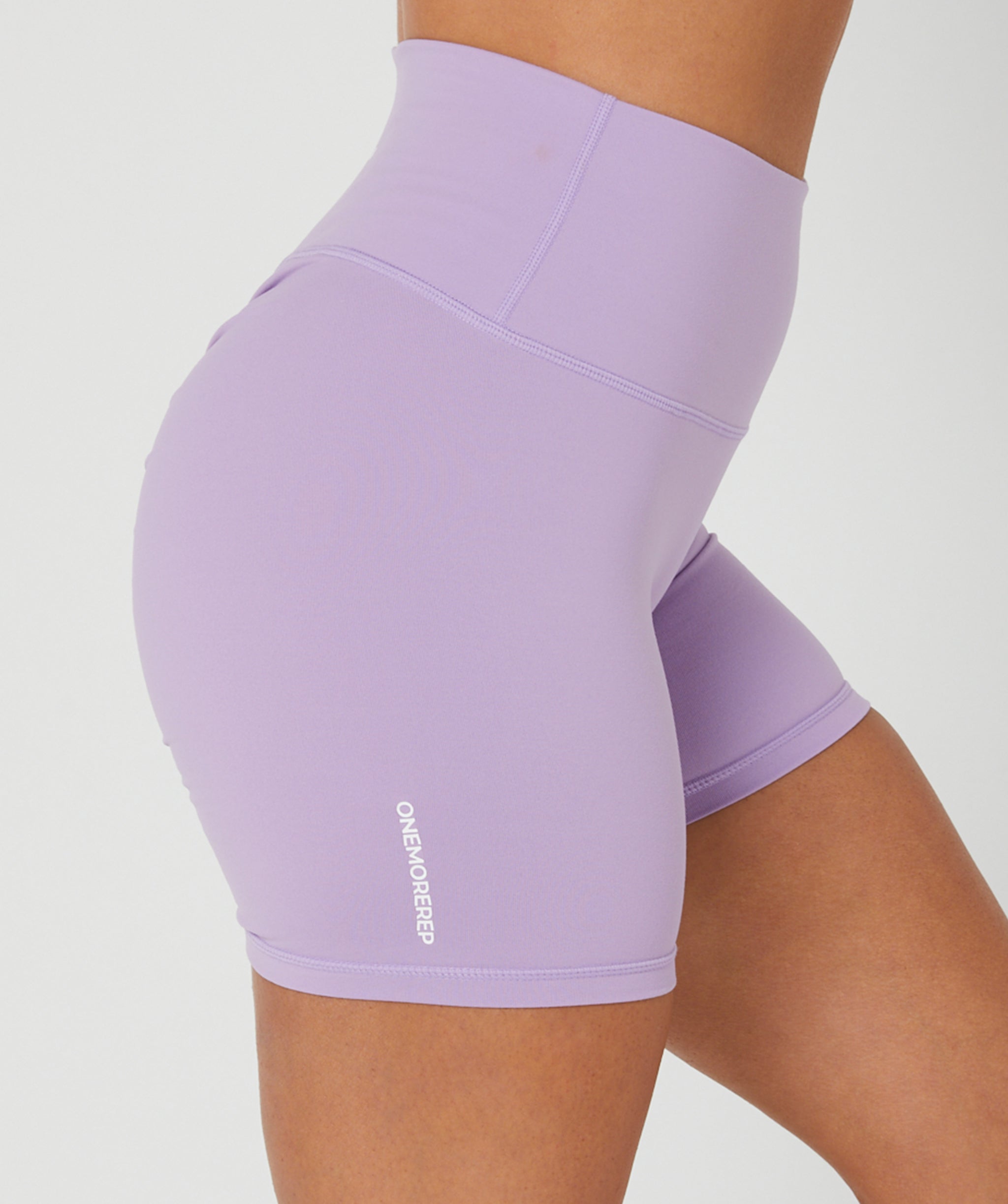Core Scrunch Shorts Lilac