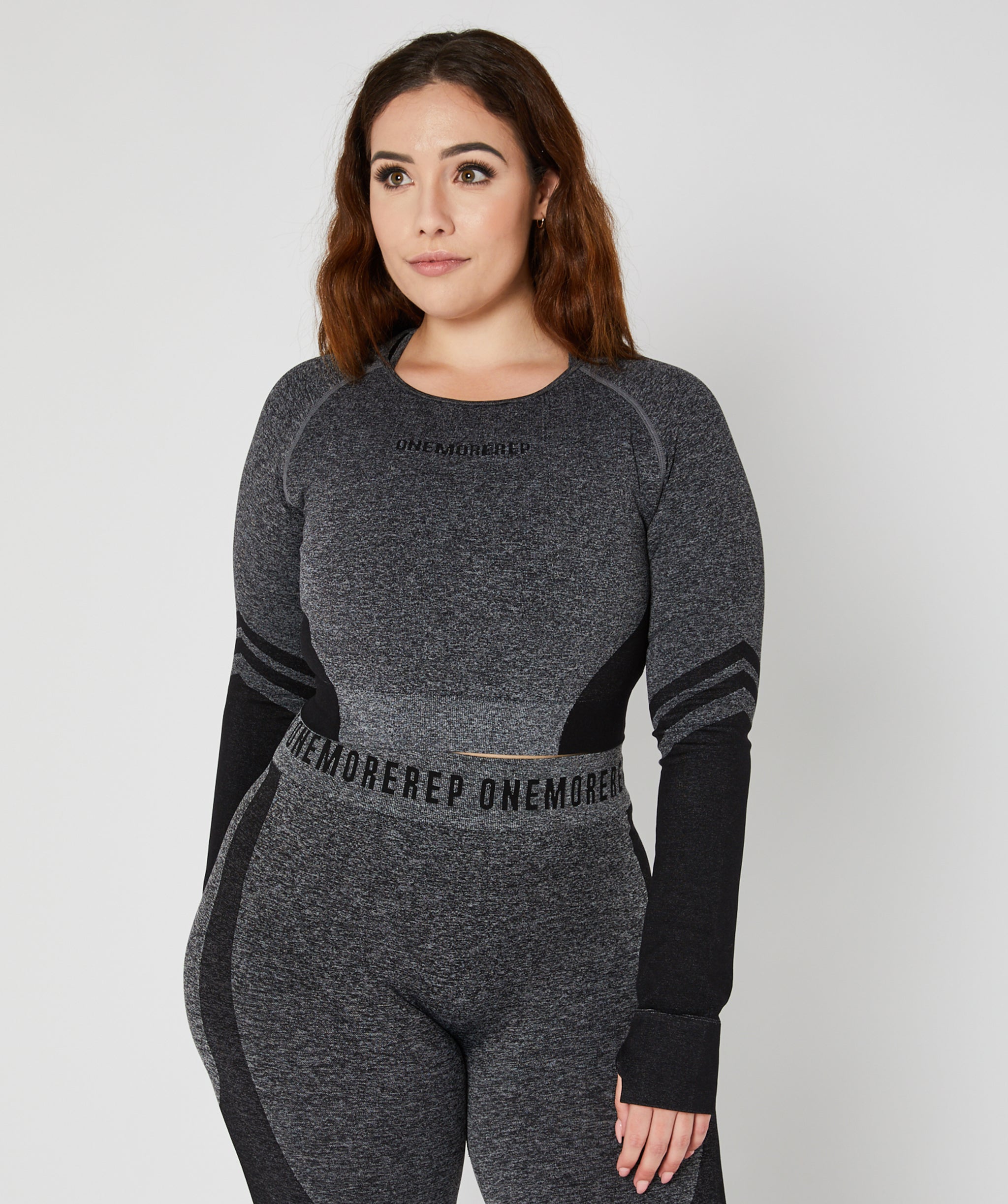 True Seamless Longsleeve Crop Black