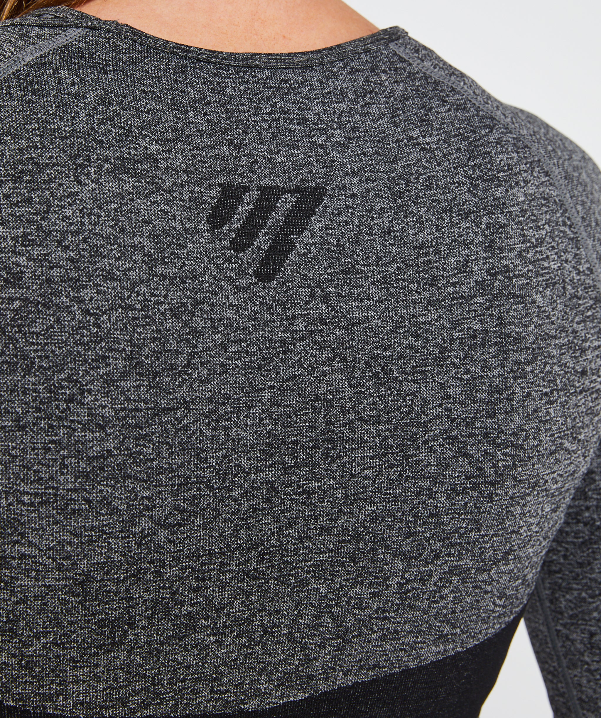 True Seamless Longsleeve Crop Black