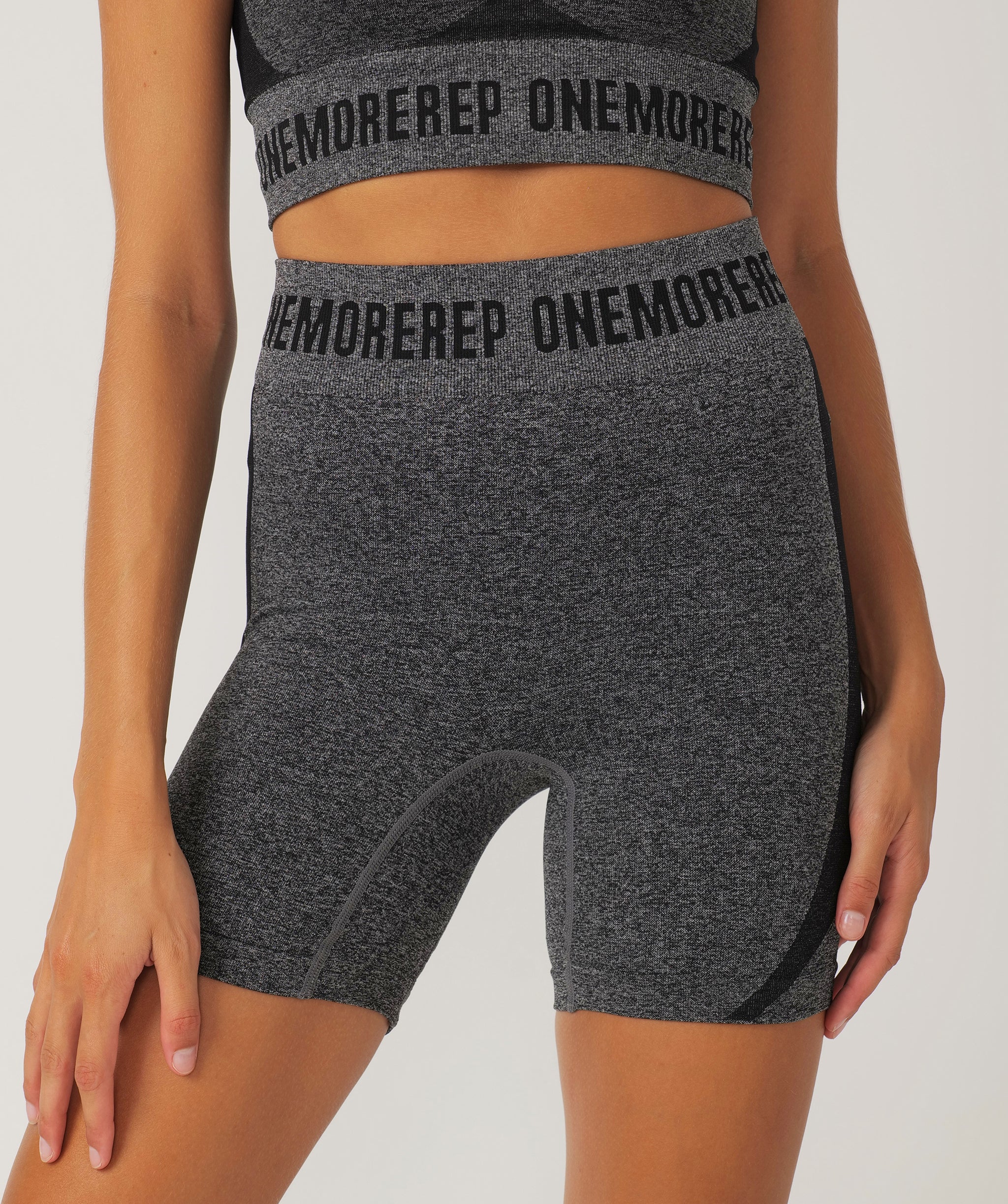 True Seamless Booty Shorts Black